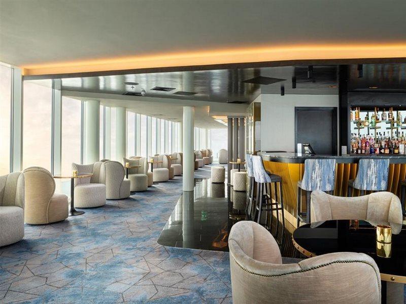 Отель Hilton Garden London Heathrow Terminal 2 And 3