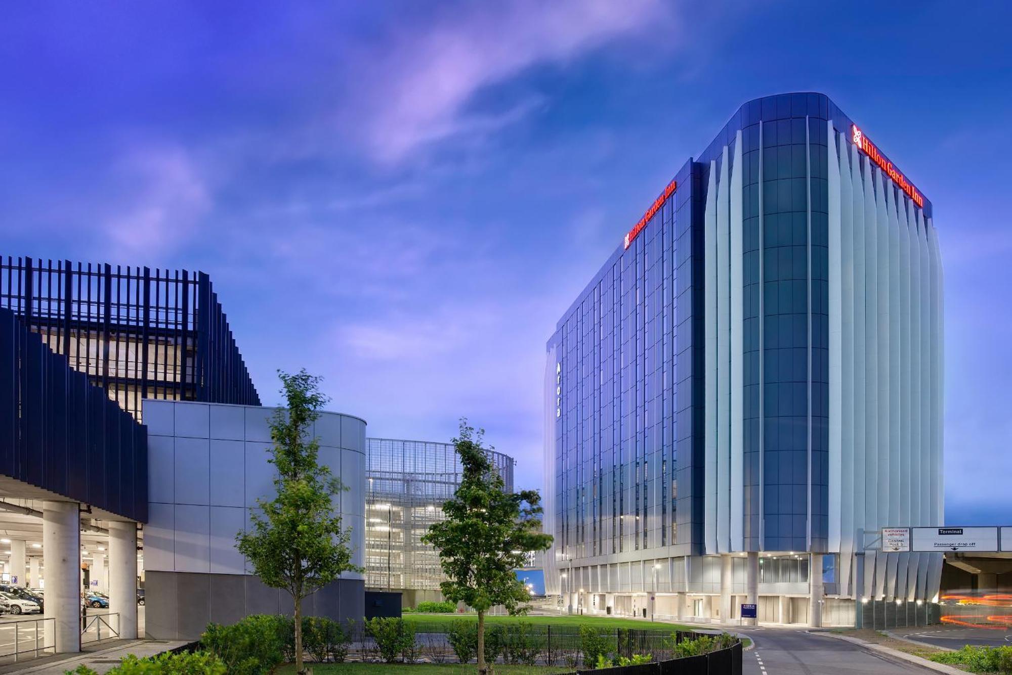 Hilton Garden London Heathrow Terminal 2 And 3 4* Hillingdon